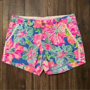 Lilly Pulitzer Callahan shorts in Jungle Utopia size 10